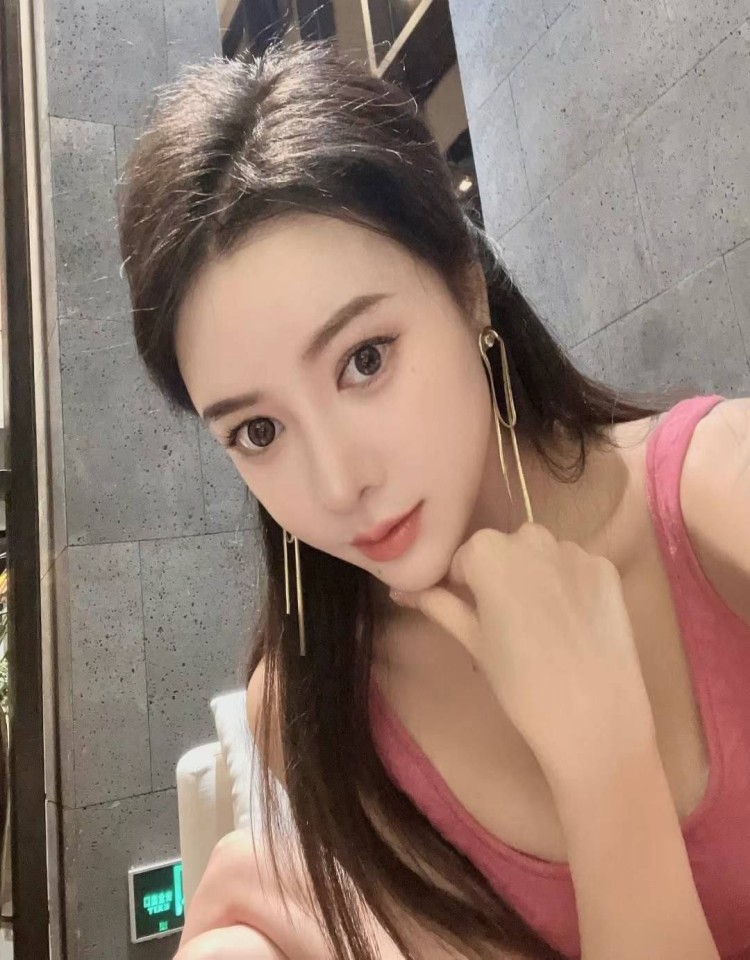 丈夫不在的日子中字头,HD手机电影网